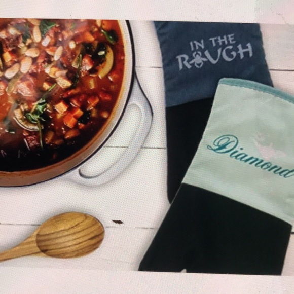 Disney JASMINE & ALADDIN insulated oven mitts & kitchen towels NEW - Picture 6 of 12